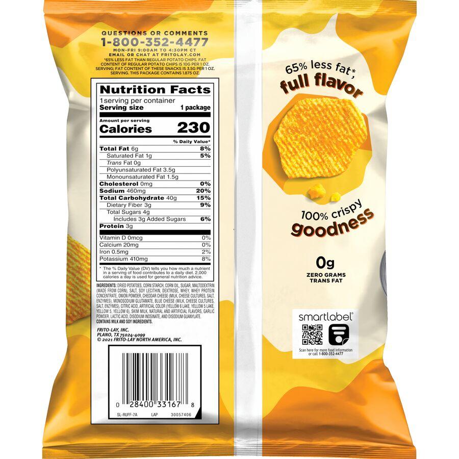 BAKED Ruffles® Cheddar & Sour Cream Flavored Potato Chips